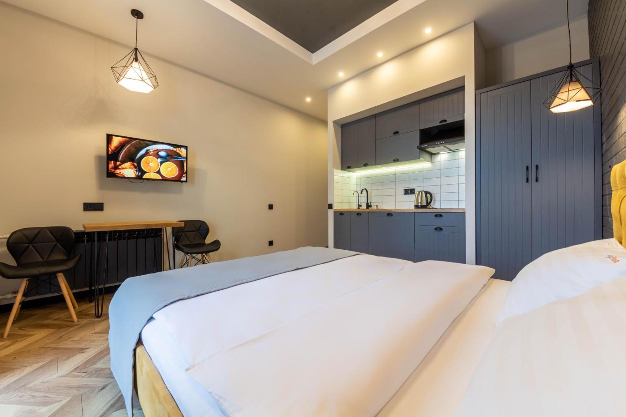 Self Check-In Apartments Kiev Extérieur photo