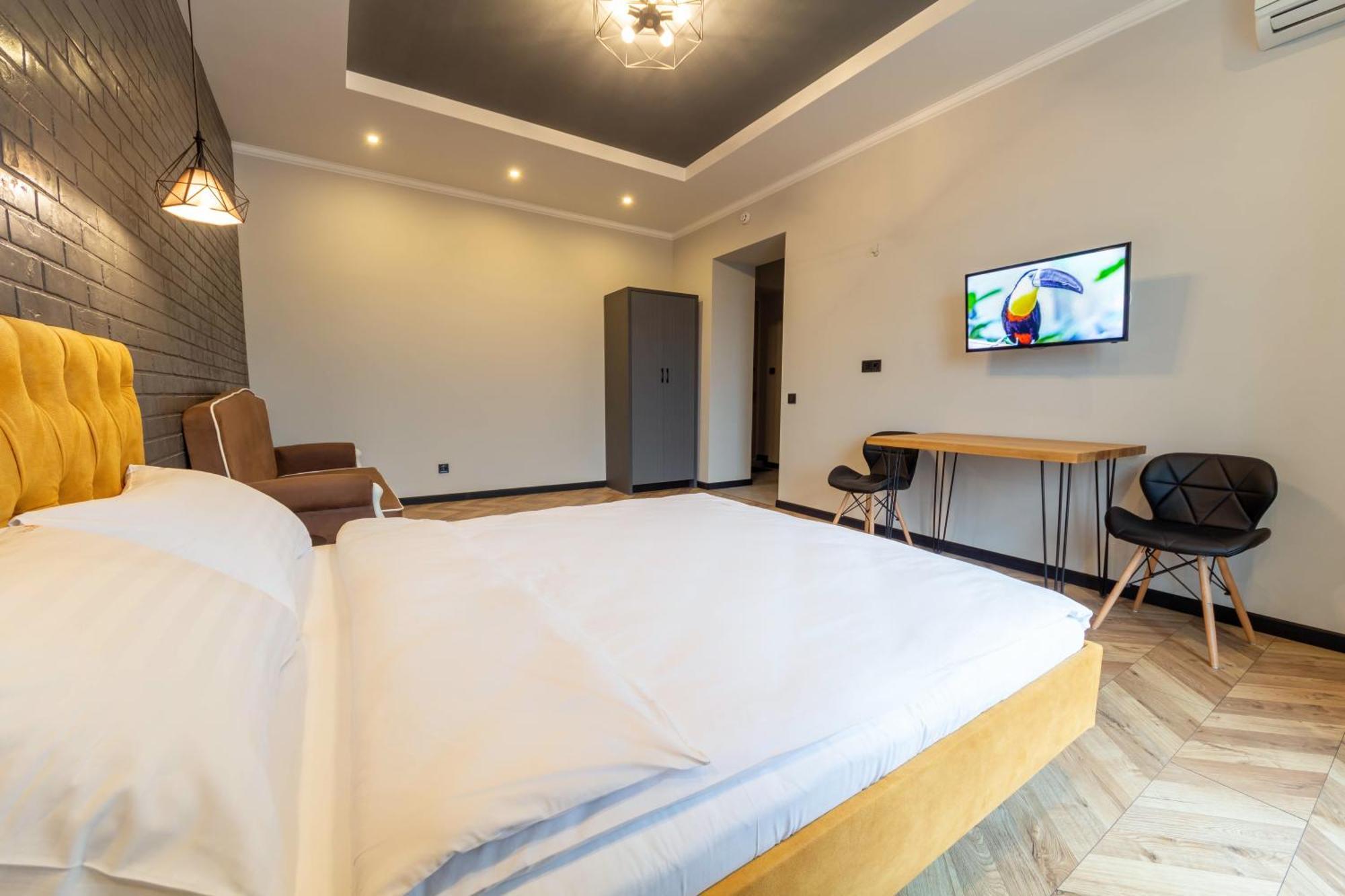 Self Check-In Apartments Kiev Extérieur photo